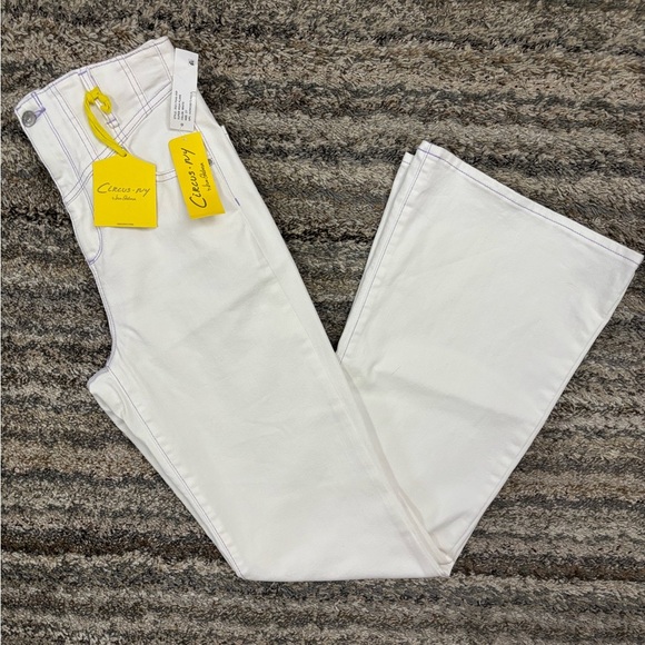 Circus By Sam Edelman Super High Rise Flare Jeans In White Sz 27 NWT | Flared - - Picture 12 of 13